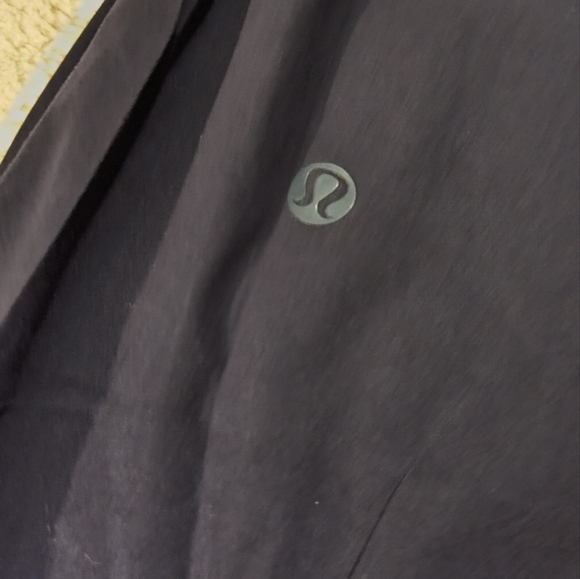 Like-New Lululemon Athletic Tank Top (NO SIZE TAG, SEE MEASUREMENTS) - Picture 8 of 12